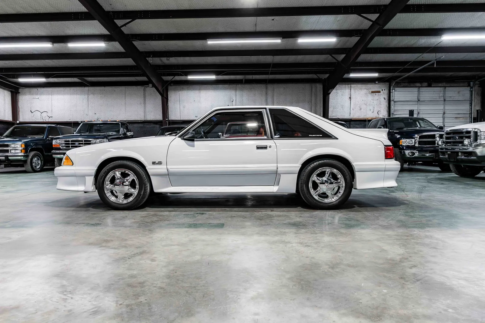 1991-Ford-Mustang-Oxford White-112743-34.jpg